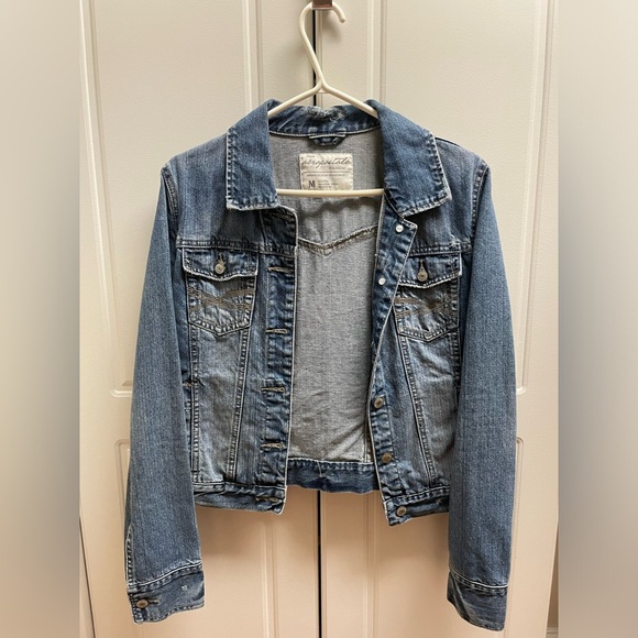Aeropostale Womens Distressed Denim Jacket - Picture 1 of 3